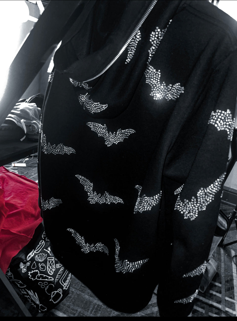 RHINESTONE BAT HOODIE(BLACK)